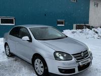 Volkswagen Jetta 2006 годаүшін4 100 000 тг. в Астана