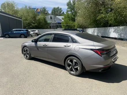 Hyundai Elantra 2023 года за 9 100 000 тг. в Уральск – фото 9