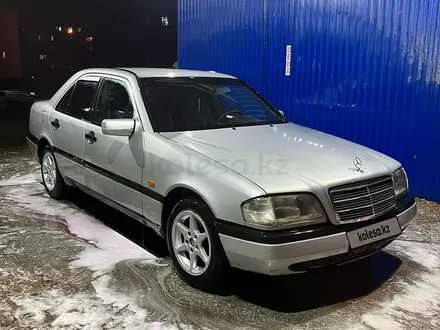 Mercedes-Benz C 200 1995 года за 1 700 000 тг. в Балхаш