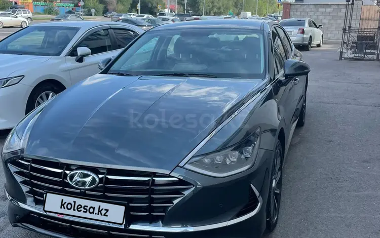 Hyundai Sonata 2020 года за 14 700 000 тг. в Астана