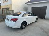 Chevrolet Cruze 2014 года за 3 800 000 тг. в Атырау – фото 4