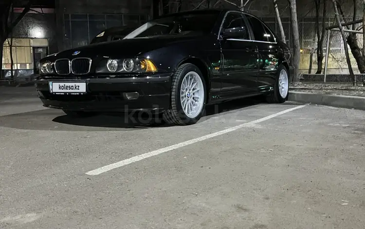 BMW 528 1999 года за 5 200 000 тг. в Алматы