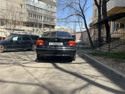 BMW 528 1999 года за 5 200 000 тг. в Алматы – фото 8