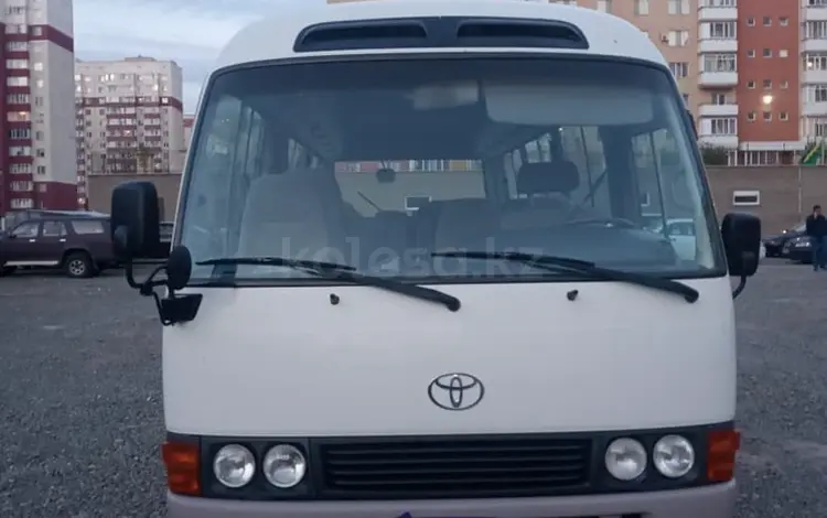 Toyota  Coaster 2014 годаүшін15 000 000 тг. в Астана