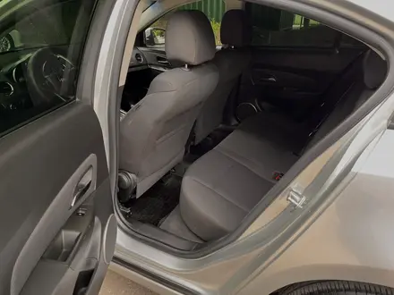 Chevrolet Cruze 2013 года за 4 000 000 тг. в Алматы – фото 29