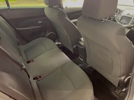 Chevrolet Cruze 2013 года за 4 000 000 тг. в Алматы – фото 31
