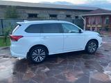 Mitsubishi Outlander 2022 года за 9 950 000 тг. в Караганда