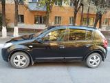 Renault Sandero 2013 года за 2 800 000 тг. в Темиртау – фото 4