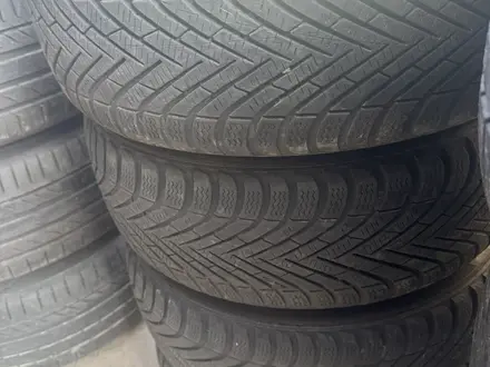 Зимние шины 205/55/16 Pirelli за 70 000 тг. в Шымкент – фото 2