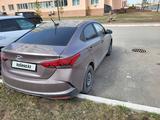 Hyundai Solaris 2021 года за 8 001 000 тг. в Астана – фото 2