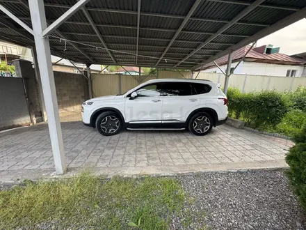 Hyundai Santa Fe 2023 года за 16 500 000 тг. в Алматы – фото 16