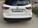 Toyota Highlander 2015 годаүшін16 000 000 тг. в Семей – фото 2