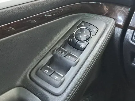 Ford Explorer 2014 года за 10 590 000 тг. в Алматы – фото 17