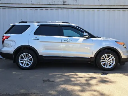Ford Explorer 2014 года за 10 590 000 тг. в Алматы – фото 4