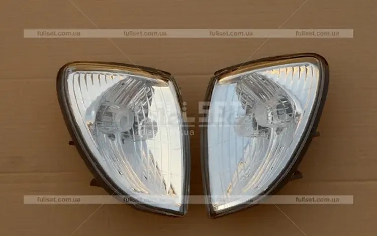 Поворотник габарит паворотник Lexus Lx 470 за 7 000 тг. в Алматы