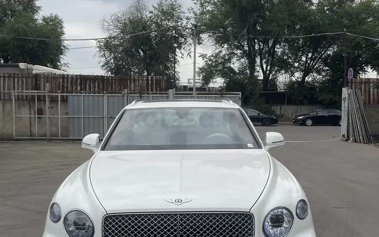 Bentley Bentayga 2022 годаfor158 000 000 тг. в Алматы