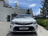 Toyota Camry 2015 года за 9 100 000 тг. в Астана