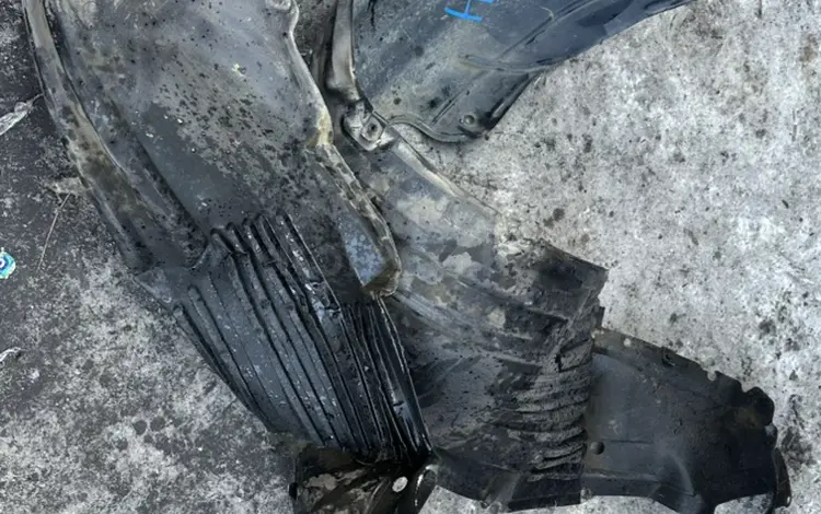 Подкрыльники на Toyota Celica за 30 000 тг. в Алматы