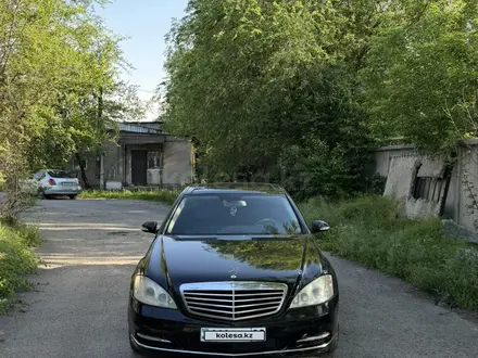 Mercedes-Benz S 500 2005 года за 5 000 000 тг. в Алматы – фото 20