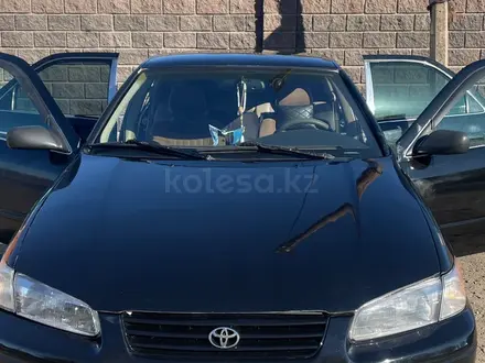 Toyota Camry 1999 года за 3 850 000 тг. в Астана – фото 7