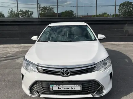 Toyota Camry 2015 года за 12 500 000 тг. в Шымкент