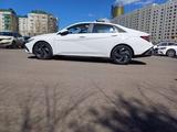 Hyundai Elantra 2024 года за 9 450 000 тг. в Астана – фото 5