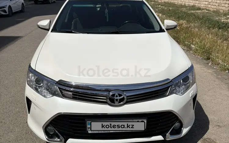 Toyota Camry 2015 годаүшін11 300 000 тг. в Жанаозен