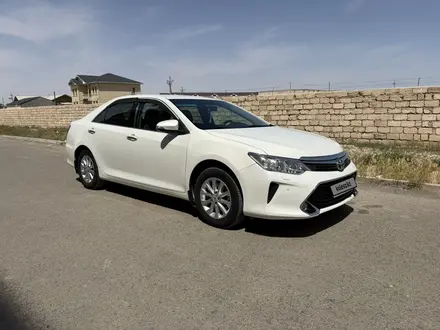 Toyota Camry 2015 года за 11 300 000 тг. в Жанаозен – фото 3