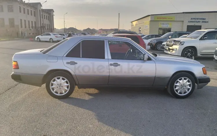 Mercedes-Benz E 230 1992 года за 2 100 000 тг. в Шымкент