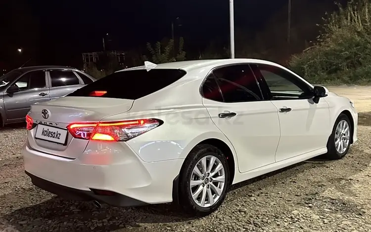 Toyota Camry 2019 годаүшін14 000 000 тг. в Усть-Каменогорск