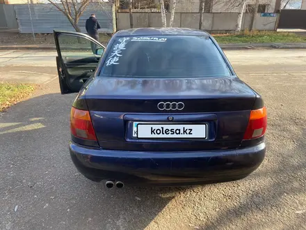 Audi A4 1995 года за 1 400 000 тг. в Астана – фото 7