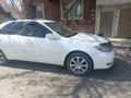 Toyota Camry 2002 года за 3 250 000 тг. в Астана – фото 2