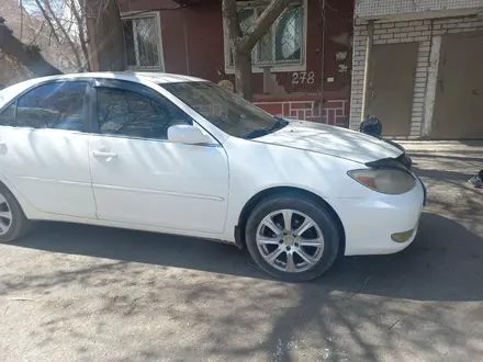 Toyota Camry 2002 года за 3 250 000 тг. в Астана – фото 2