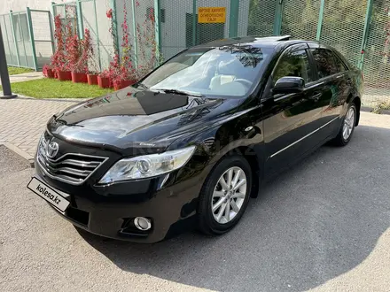 Toyota Camry 2010 года за 8 900 000 тг. в Алматы – фото 26