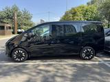 Hyundai Staria 2026 года за 32 000 000 тг. в Алматы – фото 3