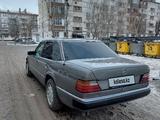 Mercedes-Benz E 200 1992 года за 2 300 000 тг. в Экибастуз – фото 3