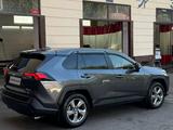 Toyota RAV4 2022 годаүшін15 000 000 тг. в Алматы – фото 4