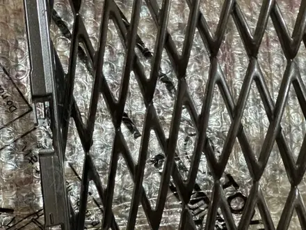 Решетка радиатора Lexus за 60 000 тг. в Алматы – фото 10