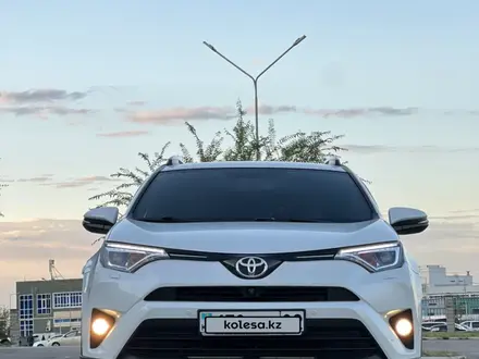 Toyota RAV4 2019 года за 13 350 000 тг. в Алматы – фото 7