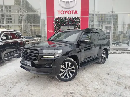 Toyota Land Cruiser 2018 года за 30 100 000 тг. в Астана