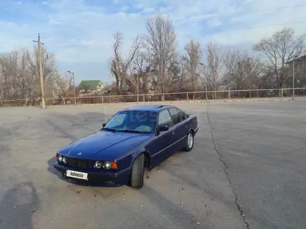 BMW 525 1993 года за 1 900 000 тг. в Алматы – фото 4