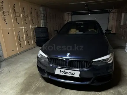 BMW 540 2019 года за 21 000 000 тг. в Астана – фото 3