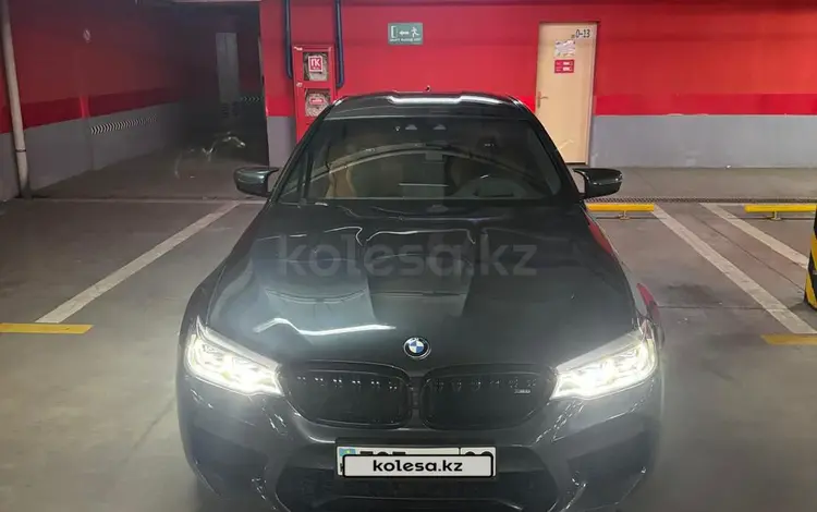 BMW M5 2018 годаfor37 000 000 тг. в Алматы