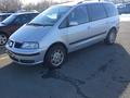 SEAT Alhambra 2002 года за 7 500 000 тг. в Уральск