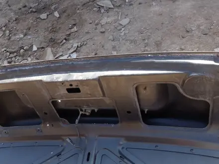 Крышка багажника, есть небольшой дефект за 15 000 тг. в Алматы – фото 6