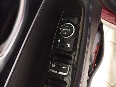 Kia Sorento 2016 года за 5 800 000 тг. в Уральск – фото 11