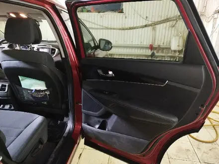 Kia Sorento 2016 года за 5 800 000 тг. в Уральск – фото 8
