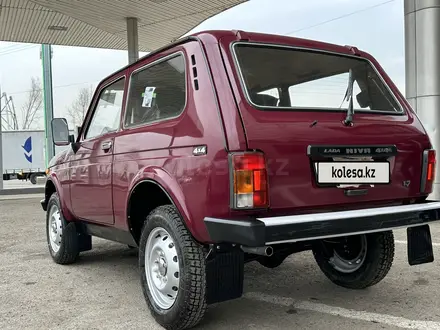 ВАЗ (Lada) Lada 2121 2000 года за 4 200 000 тг. в Алматы – фото 28