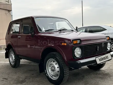 ВАЗ (Lada) Lada 2121 2000 года за 4 200 000 тг. в Алматы – фото 26