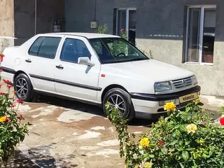 Volkswagen Vento